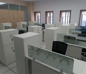 
                                    大連公交集團總部