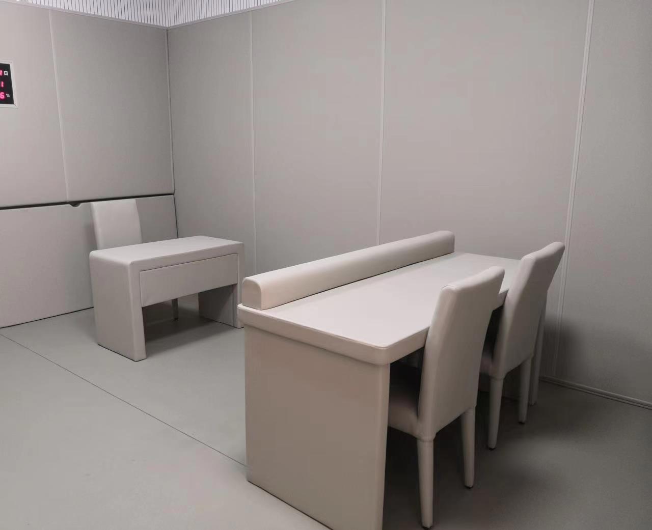 
                                    大連某檢察院軟包家具